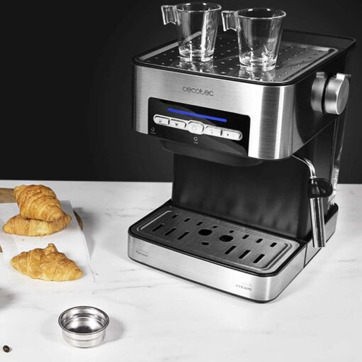 Cecotec Macchina da Caffè Espresso Power Espresso 20 Matic, 850 W, 20 bar, 1,5 l, braccio a doppia uscita, vaporiera, piano scaldatazze, comandi digitali, finiture in acciaio inossidabile